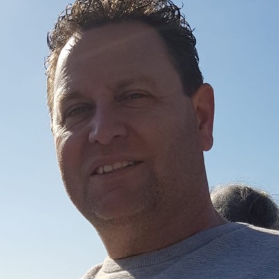 Mike van de Maat